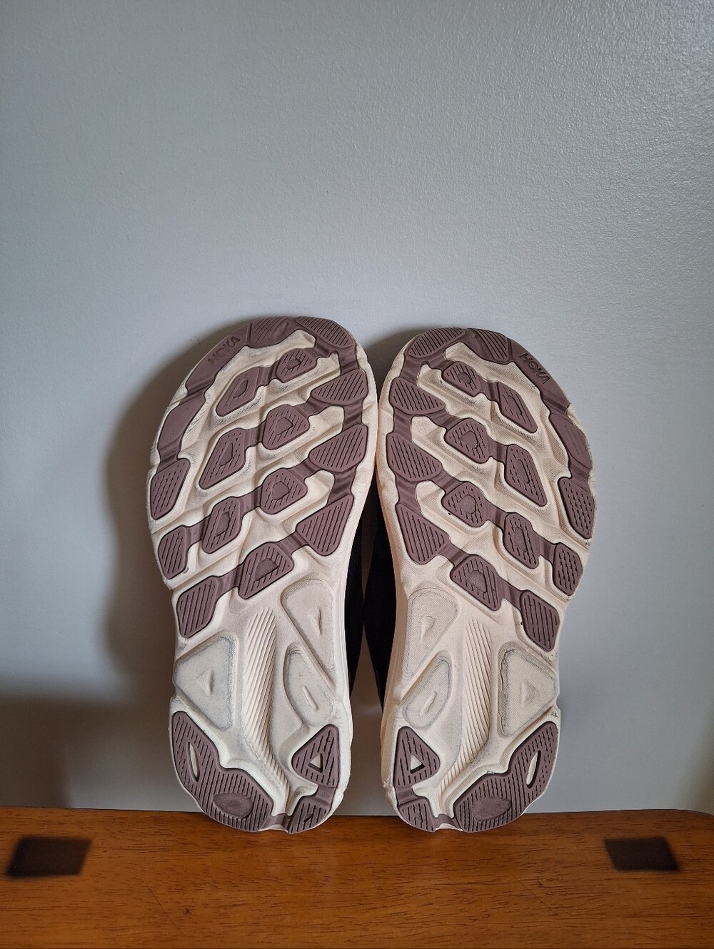 Hoka Clifton 9 Women's Obsidian / Quartzite Size 7.5B - Picture 5 of 13